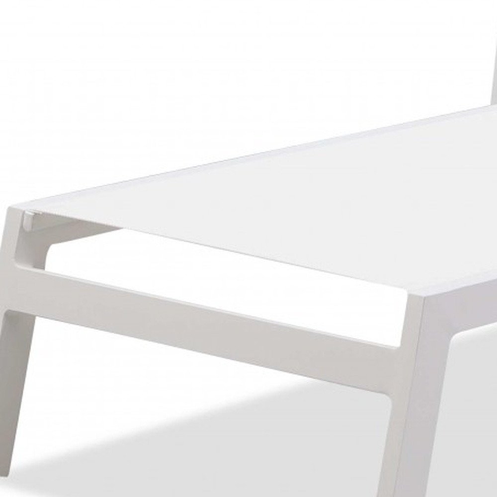 Set Of 2 White Modern Aluminum Chaise Lounges - Outdoor Patio Chair