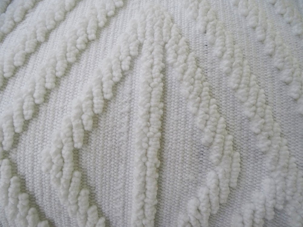 18" x 18" White Zippered Diamond Indoor/Outdoor Patio Throw Pillow