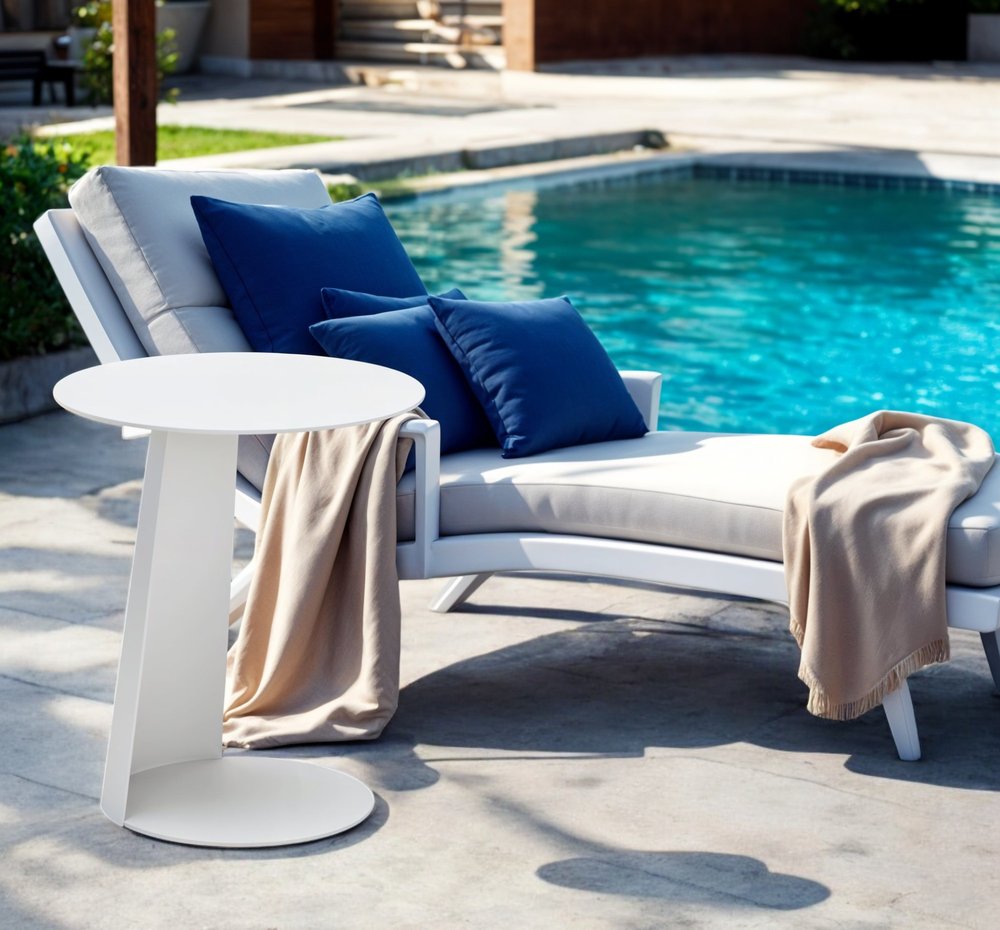 16" White Aluminum Rounded Outdoor Patio Side Table